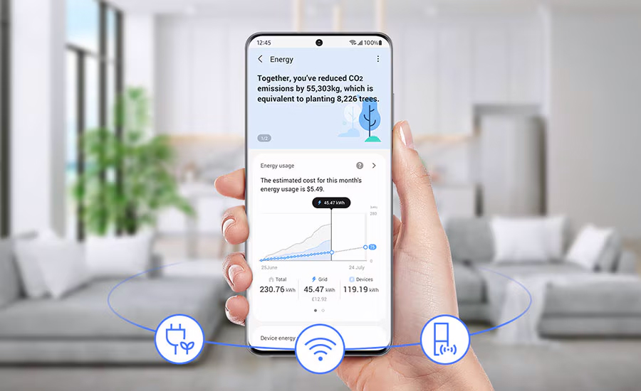 Ένα άτομο χρησιμοποιεί το SmartThings Energy και ελέγχει τη χρήση ενέργειας.
